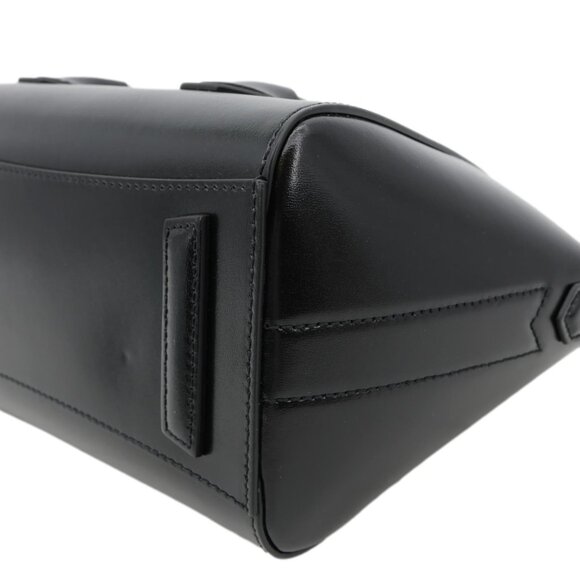Givenchy  Antigona Mini Lock Leather Shoulder Bag Black - Picture 7 of 12